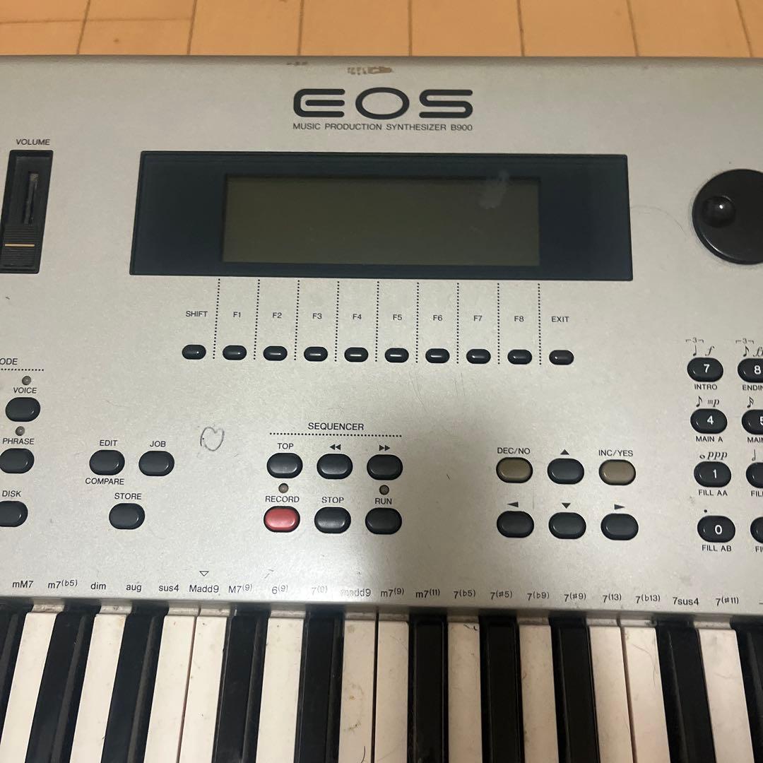 Yamaha Keyboards Digital Pianos Eos B900