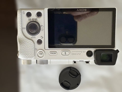 Sony Mirrorless Interchangeable Lips 6000