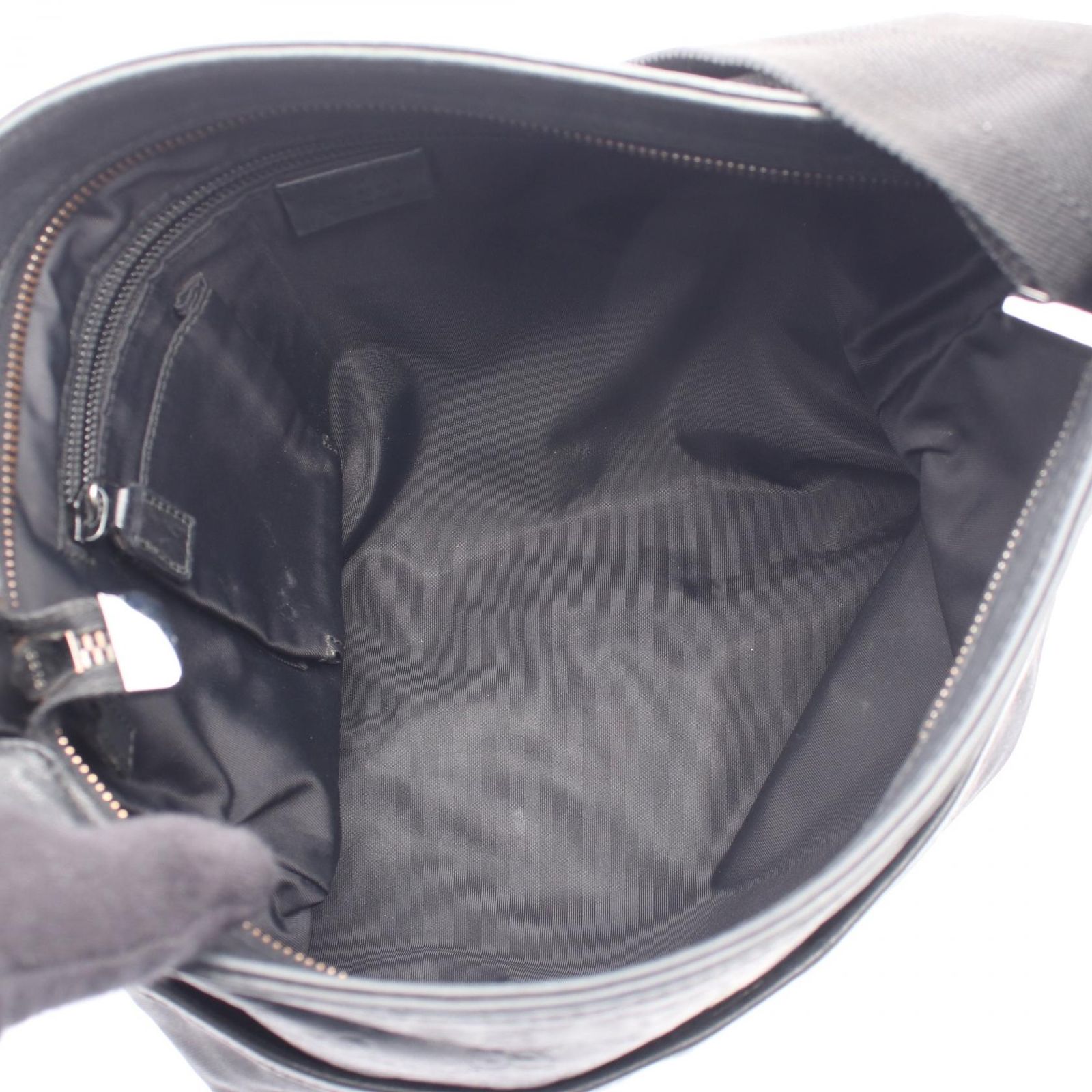Gucci Shoulder Bag