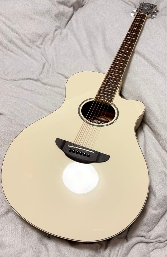 Yamaha Acoustic Guitars Apx600 Vw