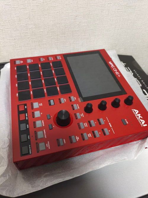 Akai Professional Samplers Mpc One+