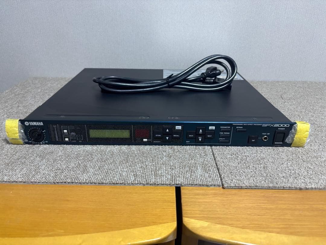 Yamaha Other Spx2000