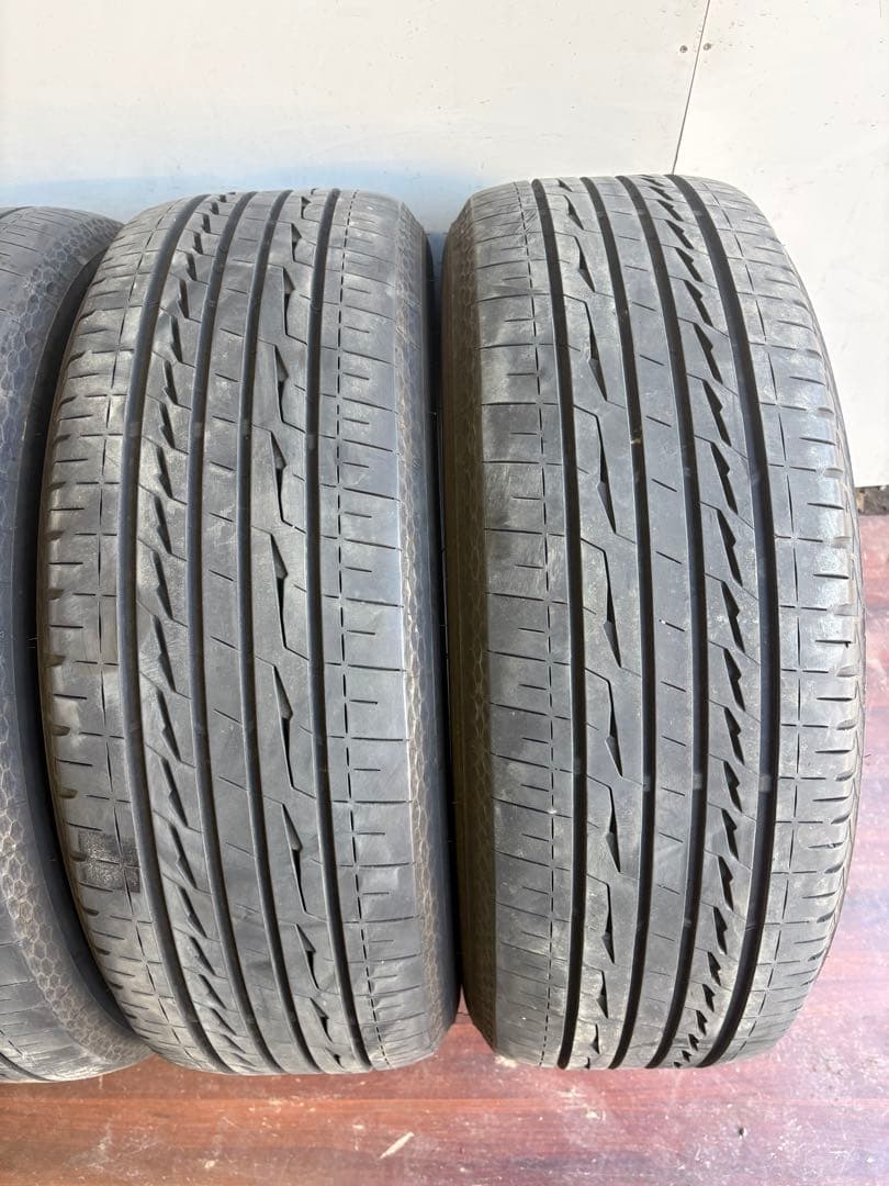Bridgestone 18 Inches 222/60/18 Lx100