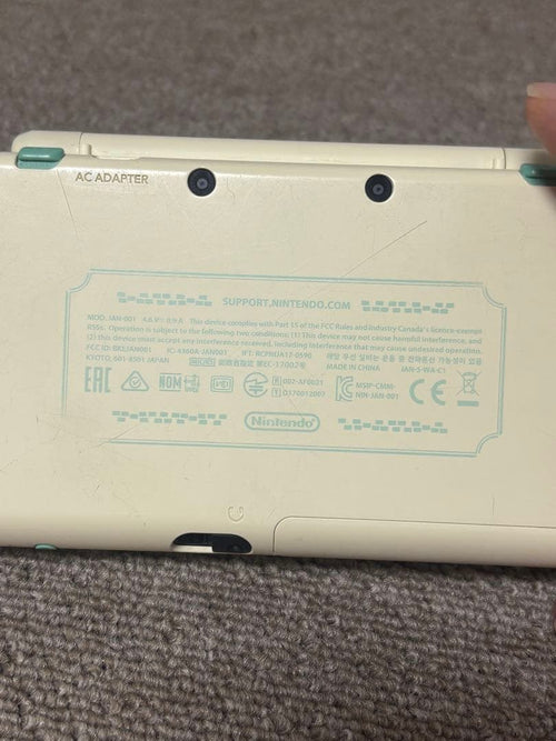Consoles (New 2Ds Ll) Nintendo