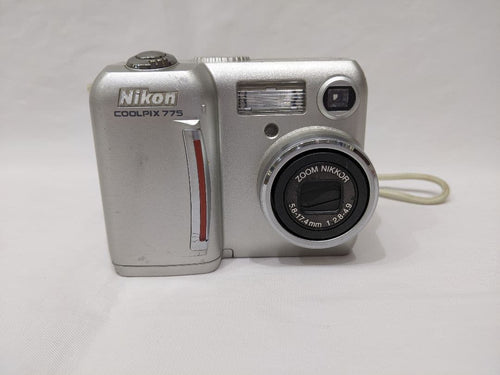 Nikon Compact Digital Cameras Coolpix 775