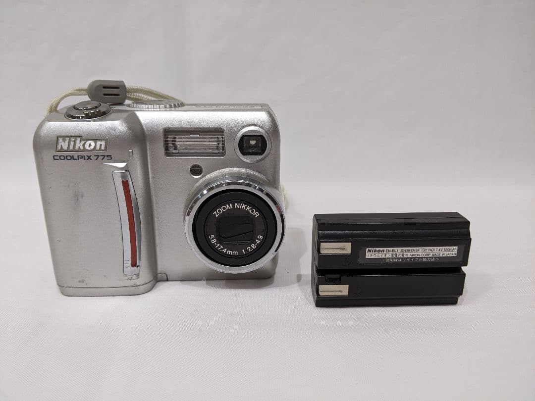 Nikon Compact Digital Cameras Coolpix 775