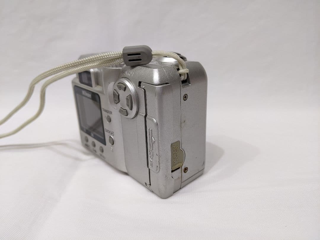 Nikon Compact Digital Cameras Coolpix 775
