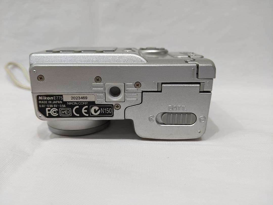 Nikon Compact Digital Cameras Coolpix 775