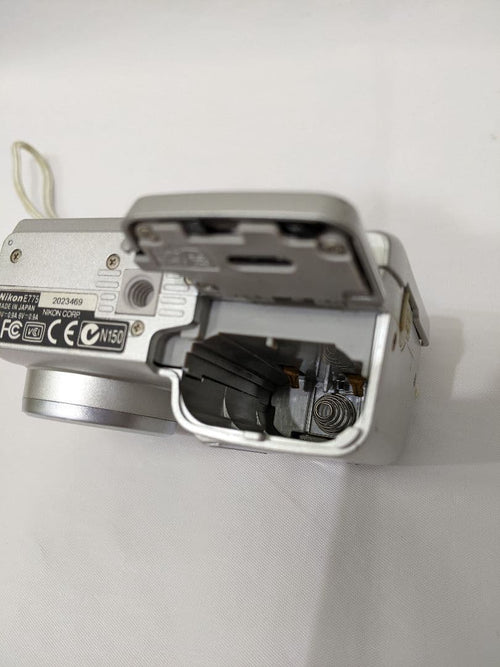 Nikon Compact Digital Cameras Coolpix 775