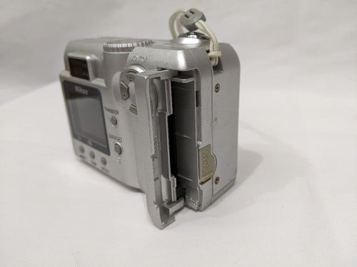 Nikon Compact Digital Cameras Coolpix 775