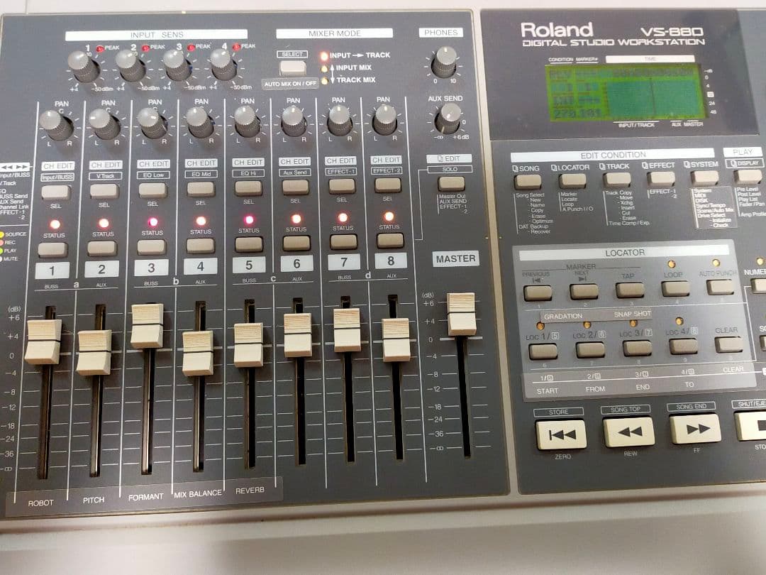 Roland Multitrack Recorders Mtr Vs-880 Zip