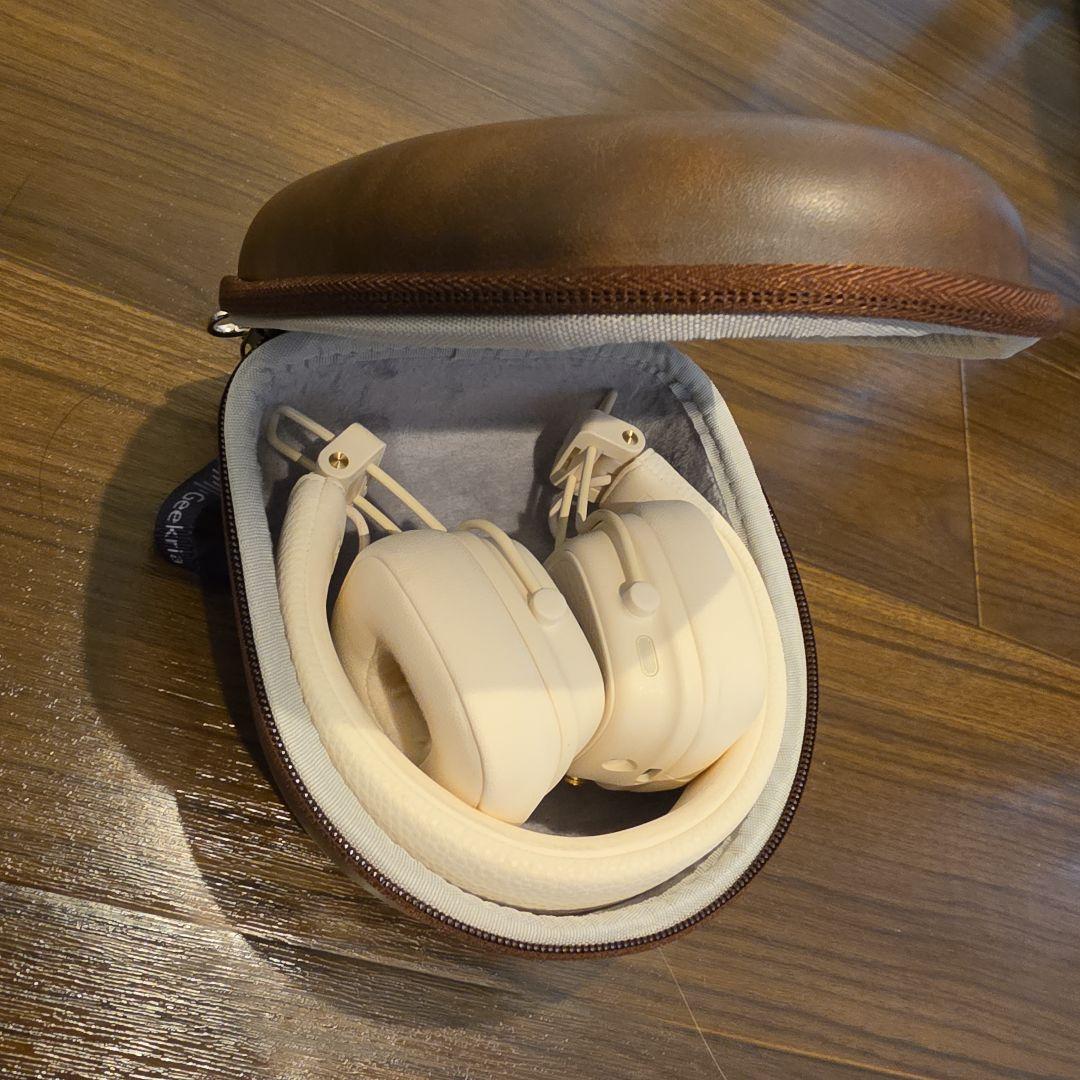 Marshall Wireless Headphones