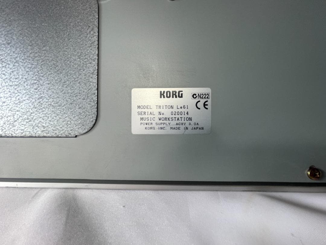 Others Korg Triton Le 61