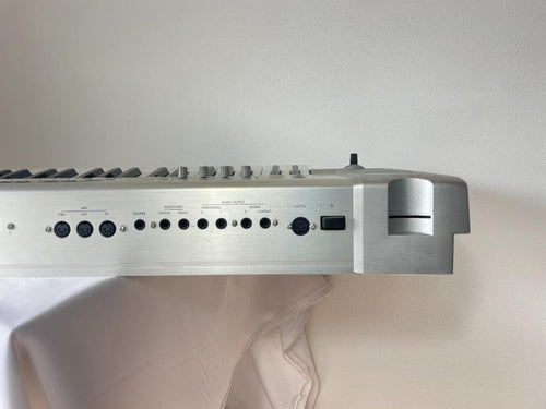 Others Korg Triton Le 61
