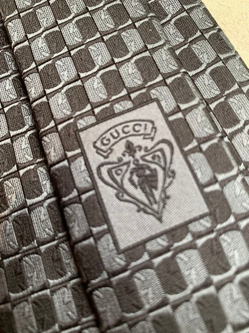Gucci Ties 100%