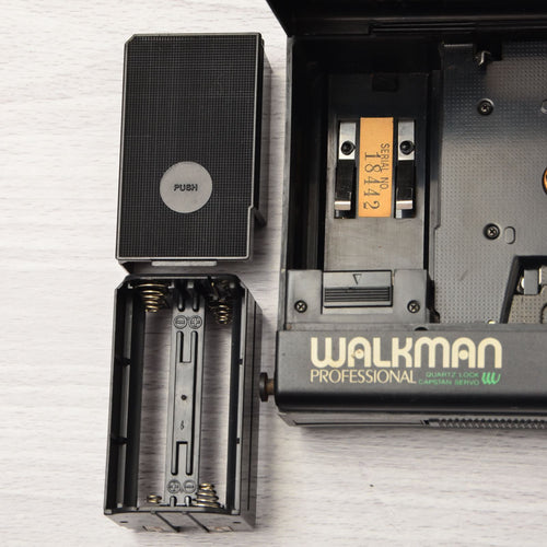 Sony Cassette Player Walkman Wm-D6 Tr37