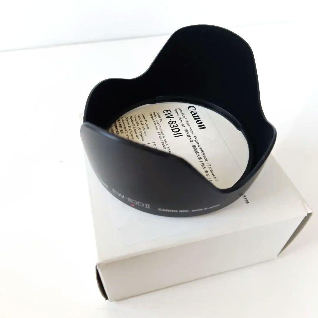 Canon Lens Hood Ew-83D Ii