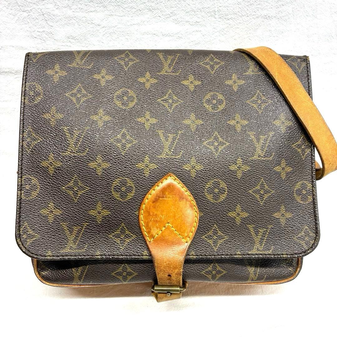 Louis Vuitton Shoulder Bags Gm
