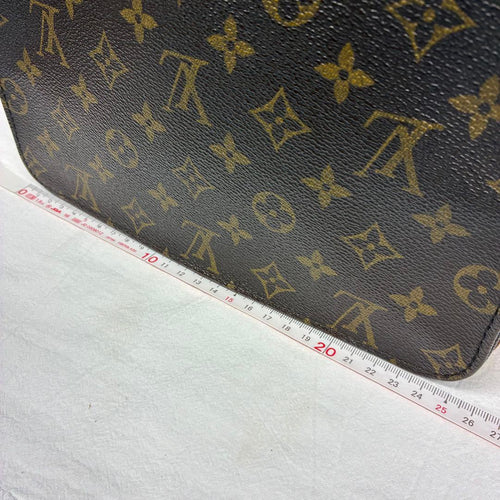 Louis Vuitton Shoulder Bags Gm