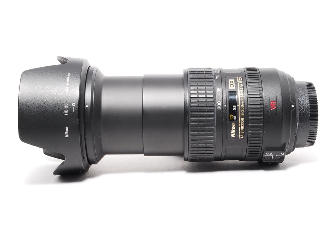 Nikon Zoom Lenses Af-S 18-200Mm