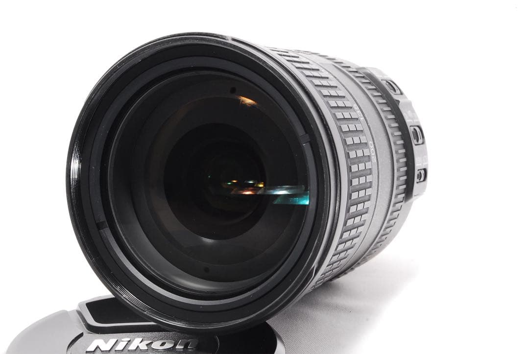 Nikon Zoom Lenses Af-S 18-200Mm