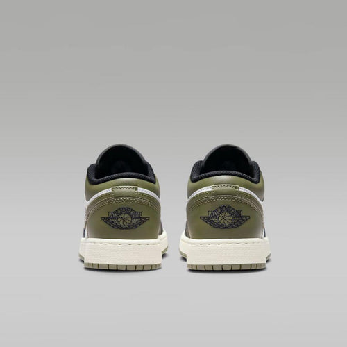 Jordan Brand Sneakers Nike Gs