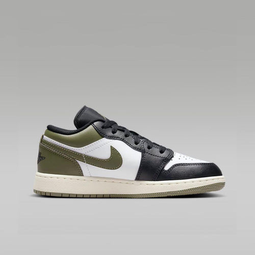 Jordan Brand Sneakers Nike Gs
