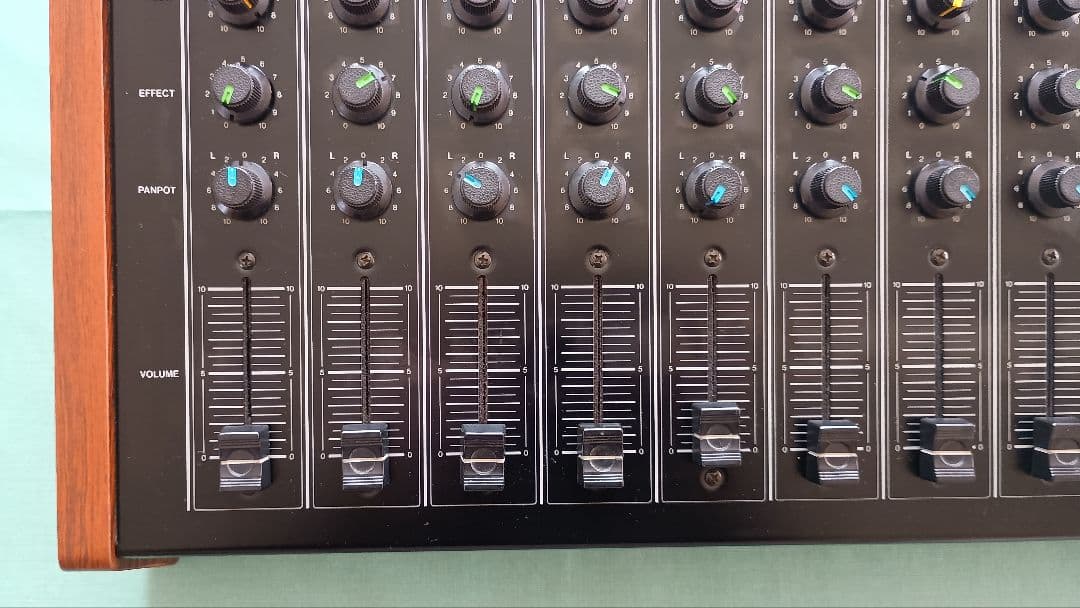Roland Analog Mixer Mixing Amplifier Pa-150
