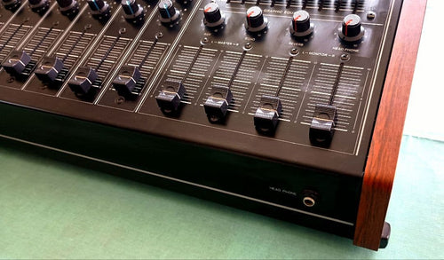 Roland Analog Mixer Mixing Amplifier Pa-150