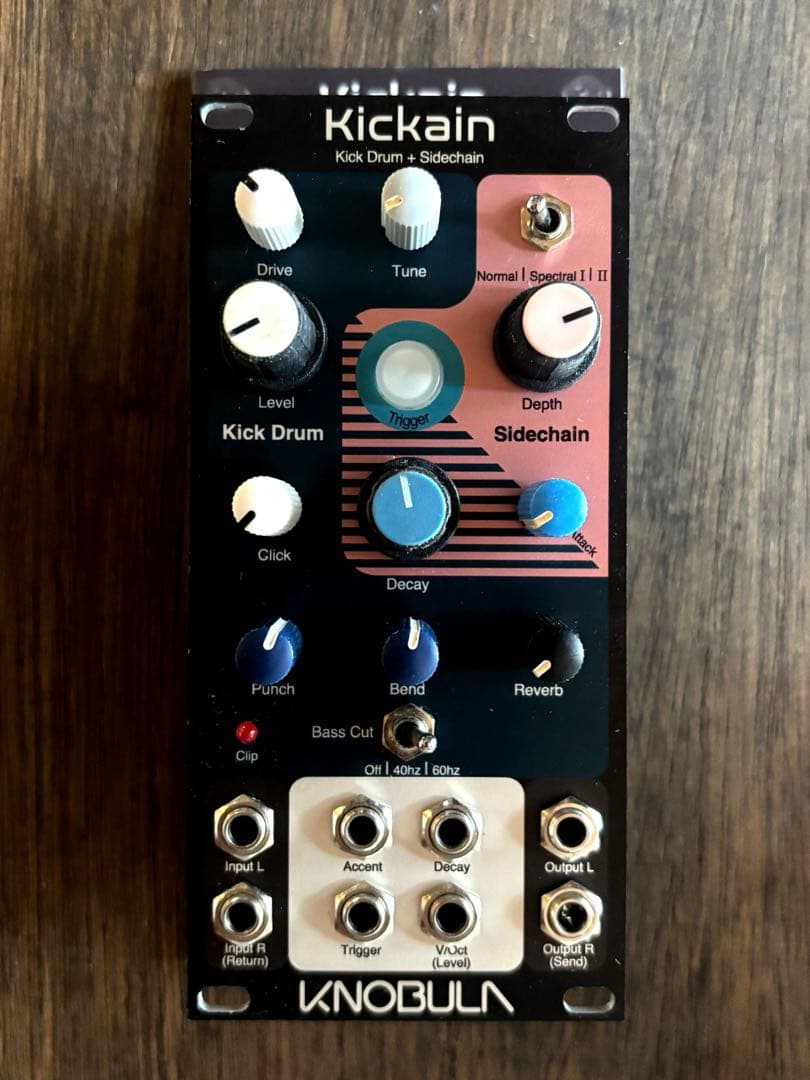 Modular Synthesizer Knobula Kickain Eurorack