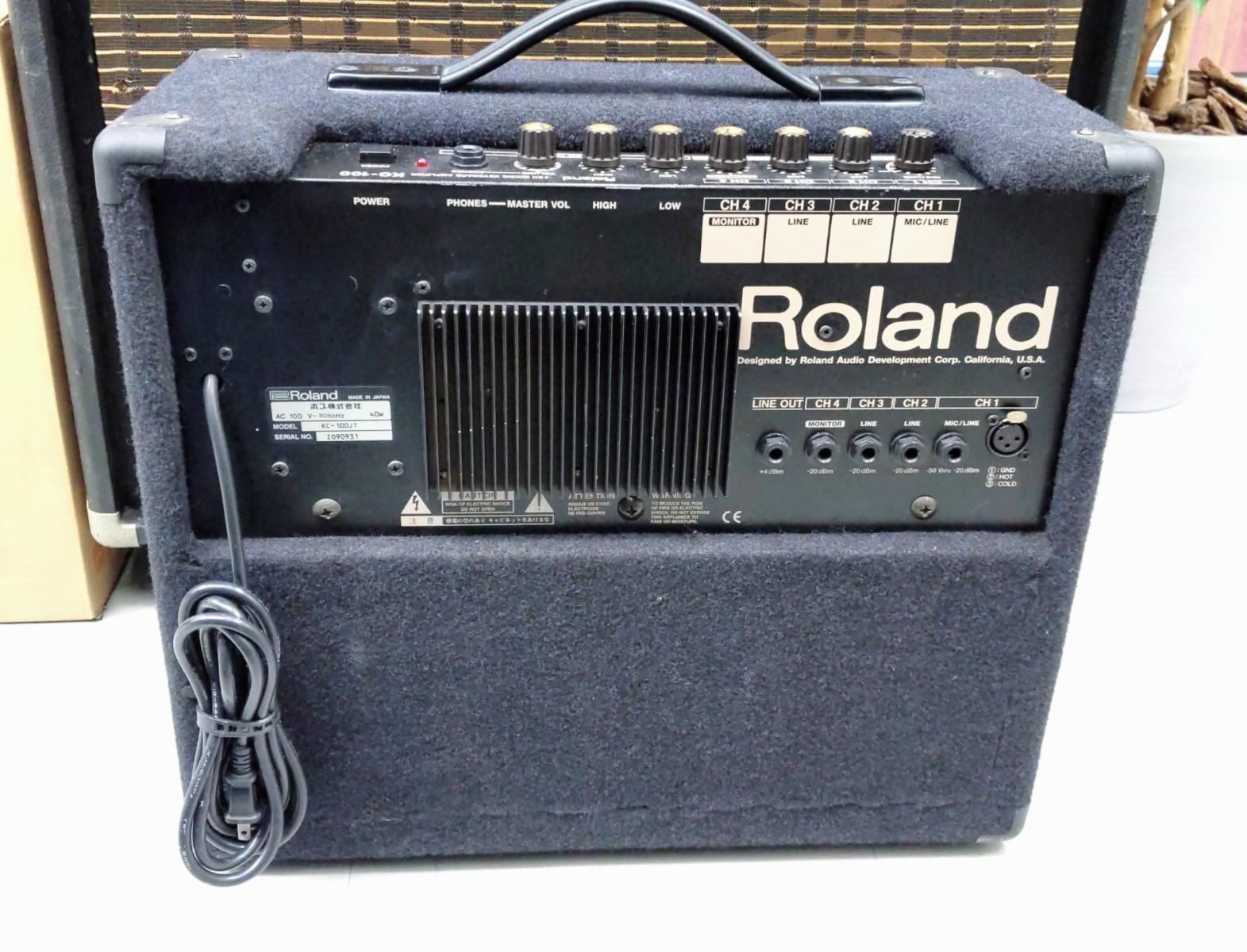 Roland Keyboard Amplifier Kc-100 Yr-54697