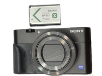 Compact Digital Camera Sony Rx100V (Dsc-Rx100M5A)