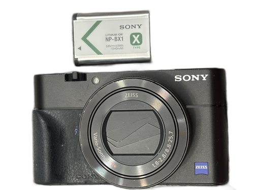 Compact Digital Camera Sony Rx100V (Dsc-Rx100M5A)
