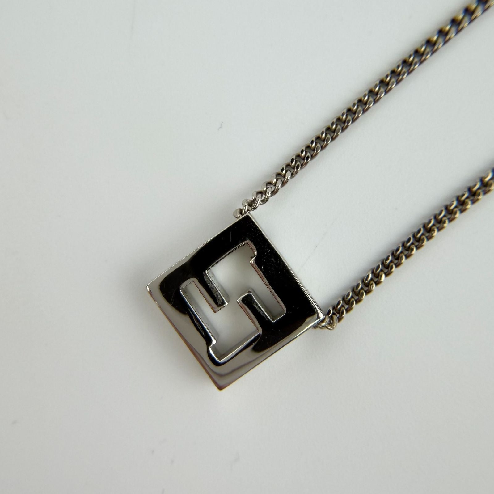 Fendi Necklace Ff Hibuochi Vintage Hboc260518A16