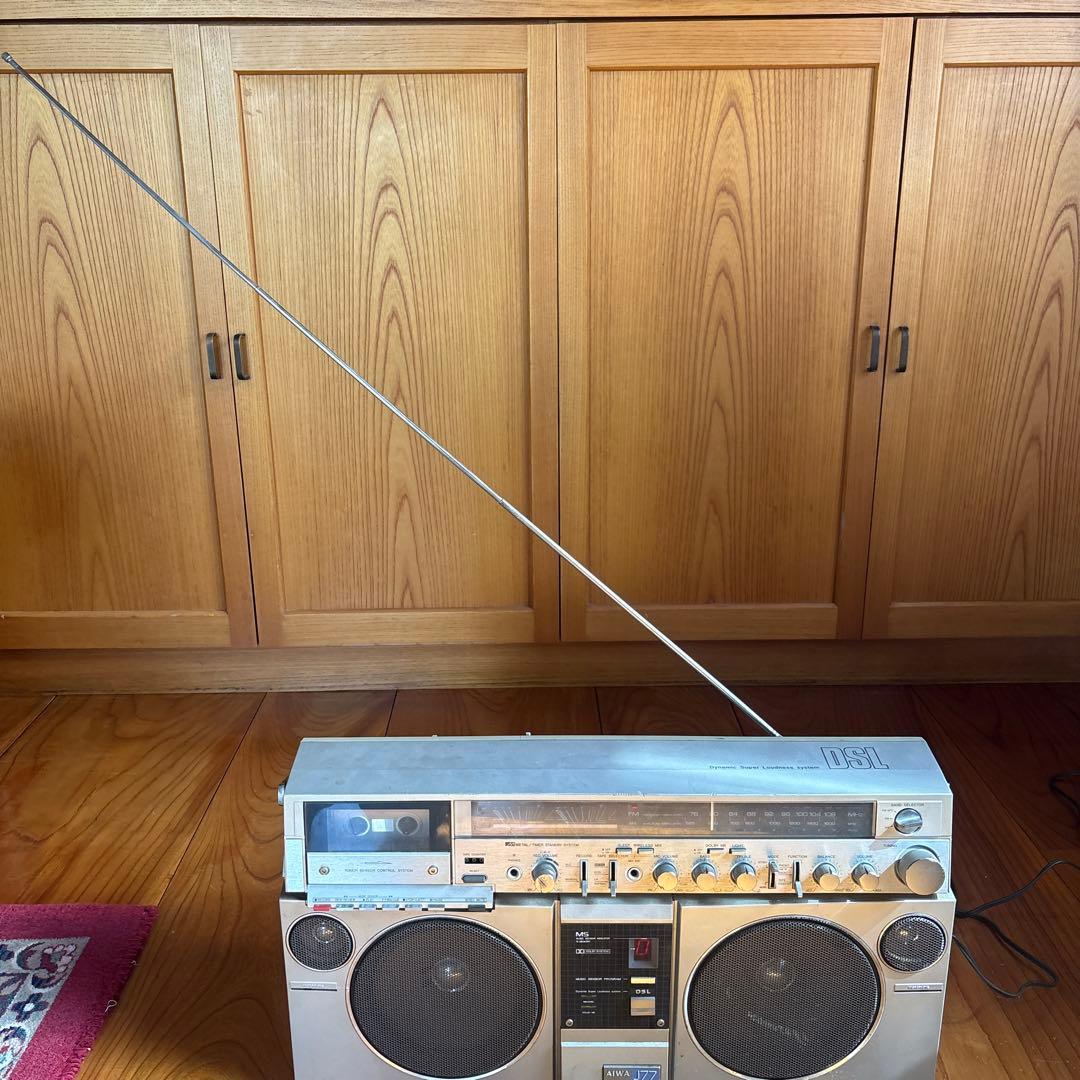 Aiwa Radios Radio Cassette Players J77