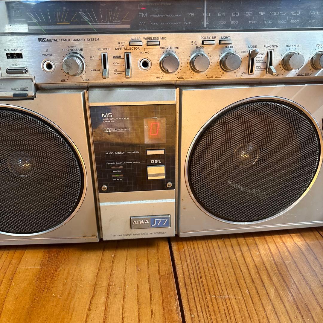Aiwa Radios Radio Cassette Players J77
