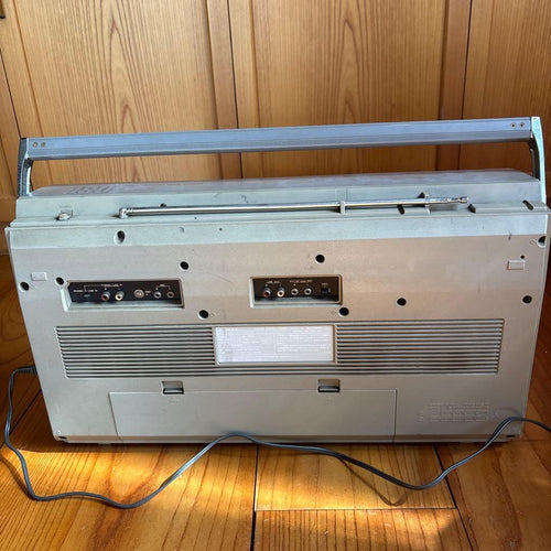 Aiwa Radios Radio Cassette Players J77