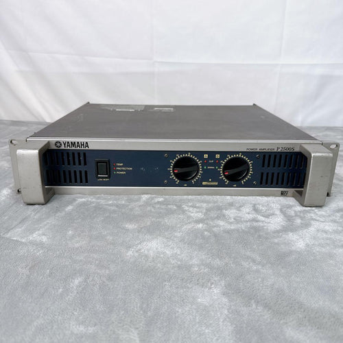 Yamaha Power Amplifiers B49 P2500S