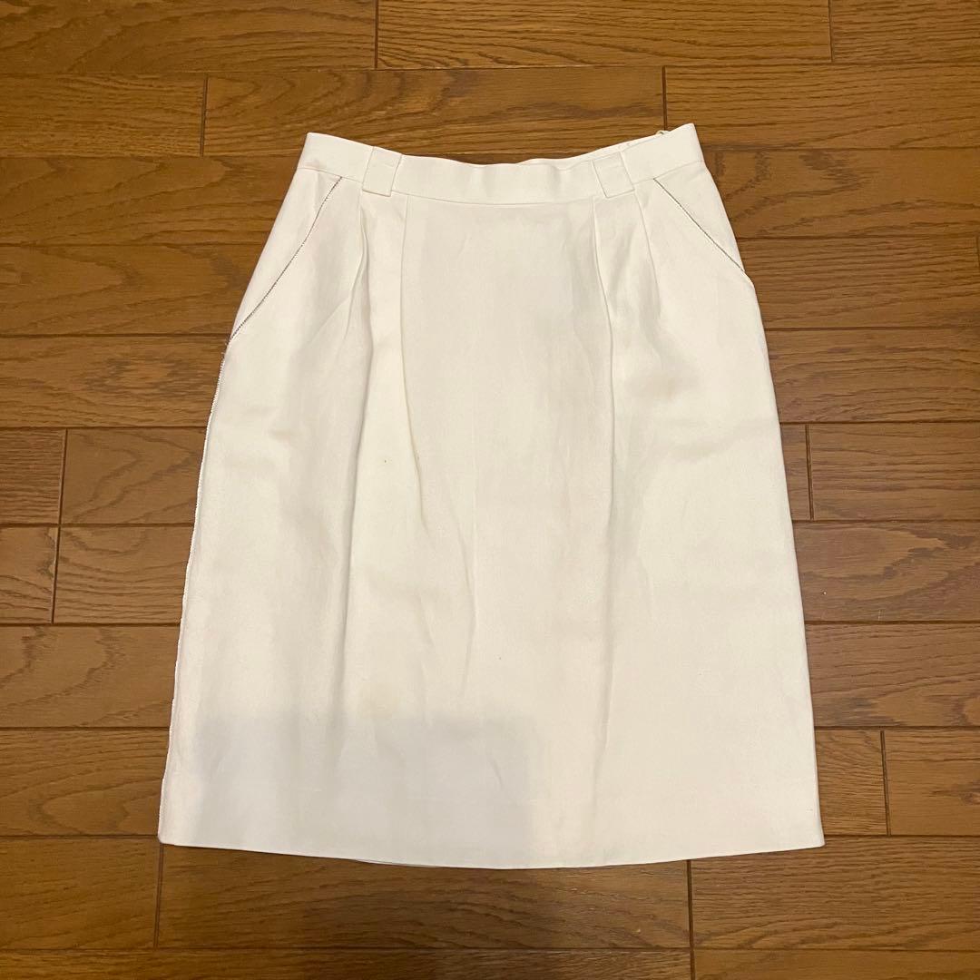 Leica Skirt Suits Deborah M