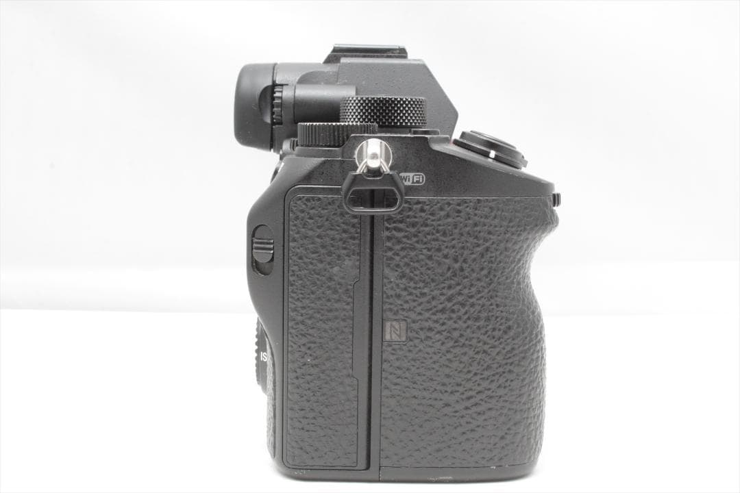 Sony Mirrorless Interchangeable Lens Cameras 7Riii Ilce-7Rm3