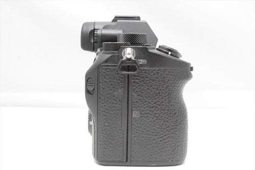 Sony Mirrorless Interchangeable Lens Cameras 7Riii Ilce-7Rm3