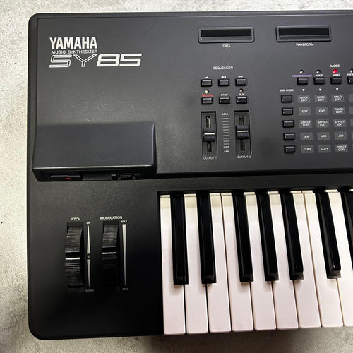 Yamaha Analog Synthesizers Sy85 61