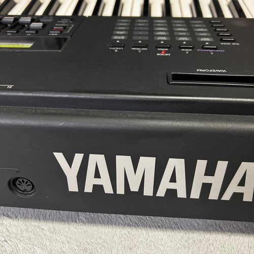 Yamaha Analog Synthesizers Sy85 61