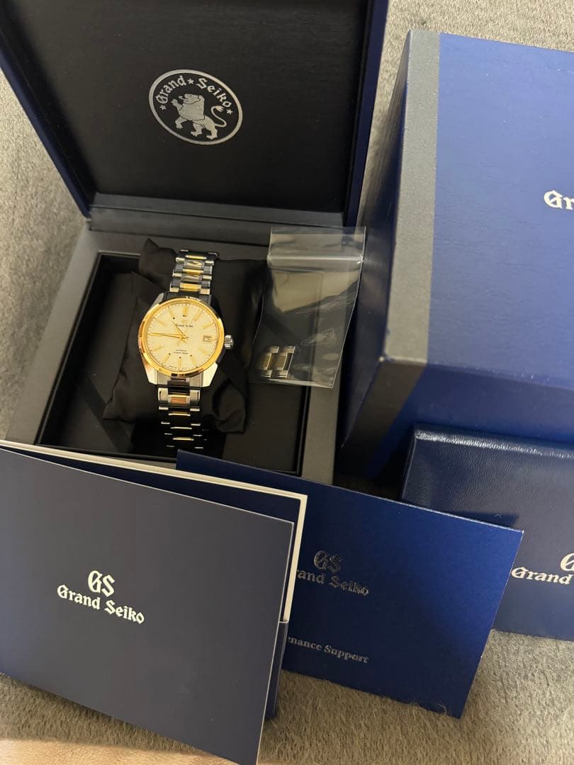 Grand Seiko Automatic Winding Clock