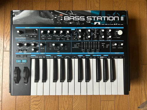 Analog Synthesizers Novation Bass Station Ii