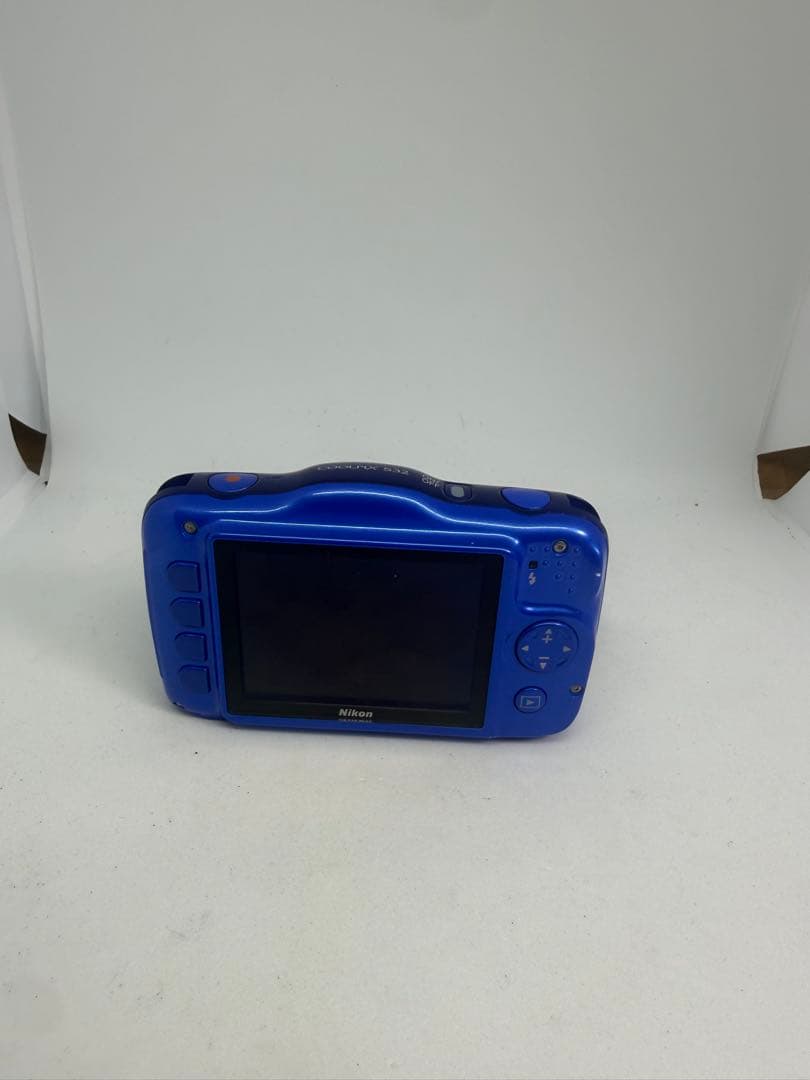 Nikon Compact Digital Camera Coolpix S32