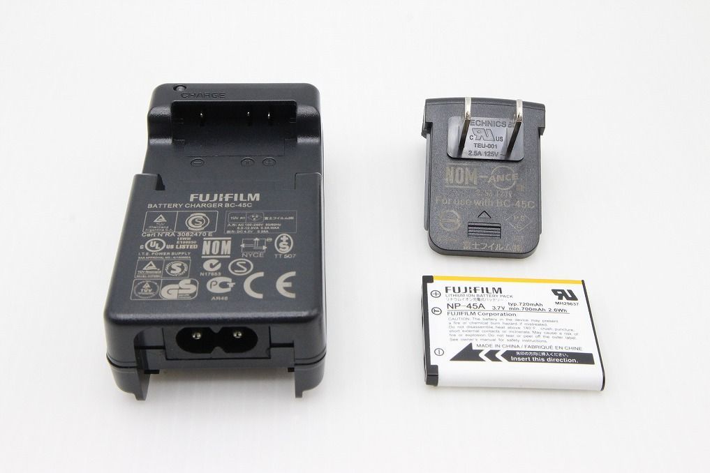 Fujifilm Compact Digital Camera Finepix Z900Exr 260203Q