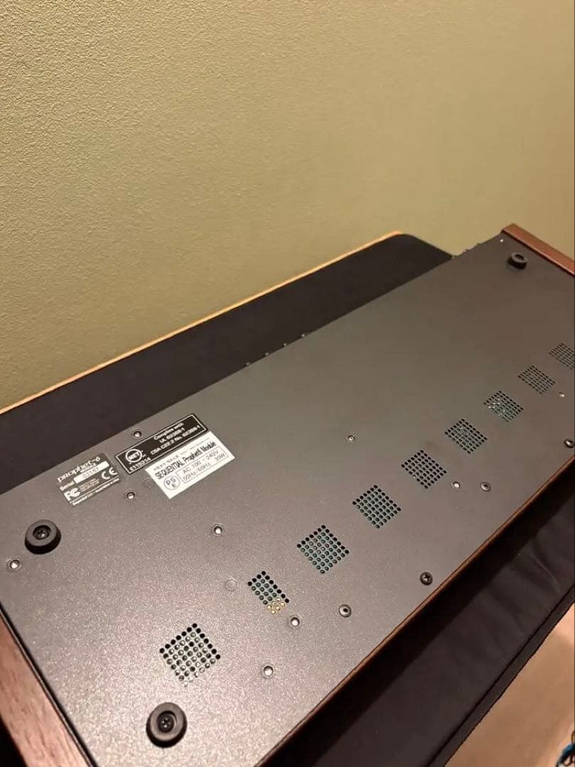 Analog Synthesizer Sequential Prophet-6 Module
