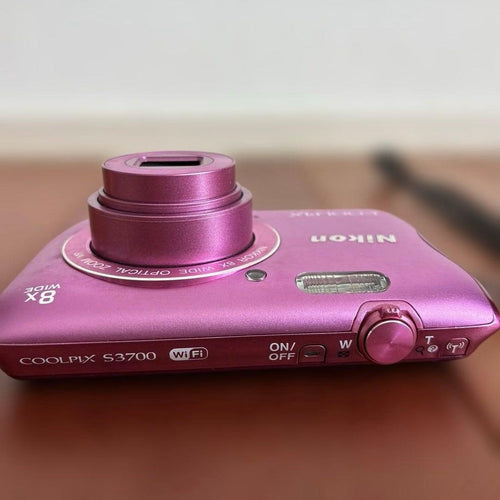 Compact Digital Cameras Nikon Coolpix S3700