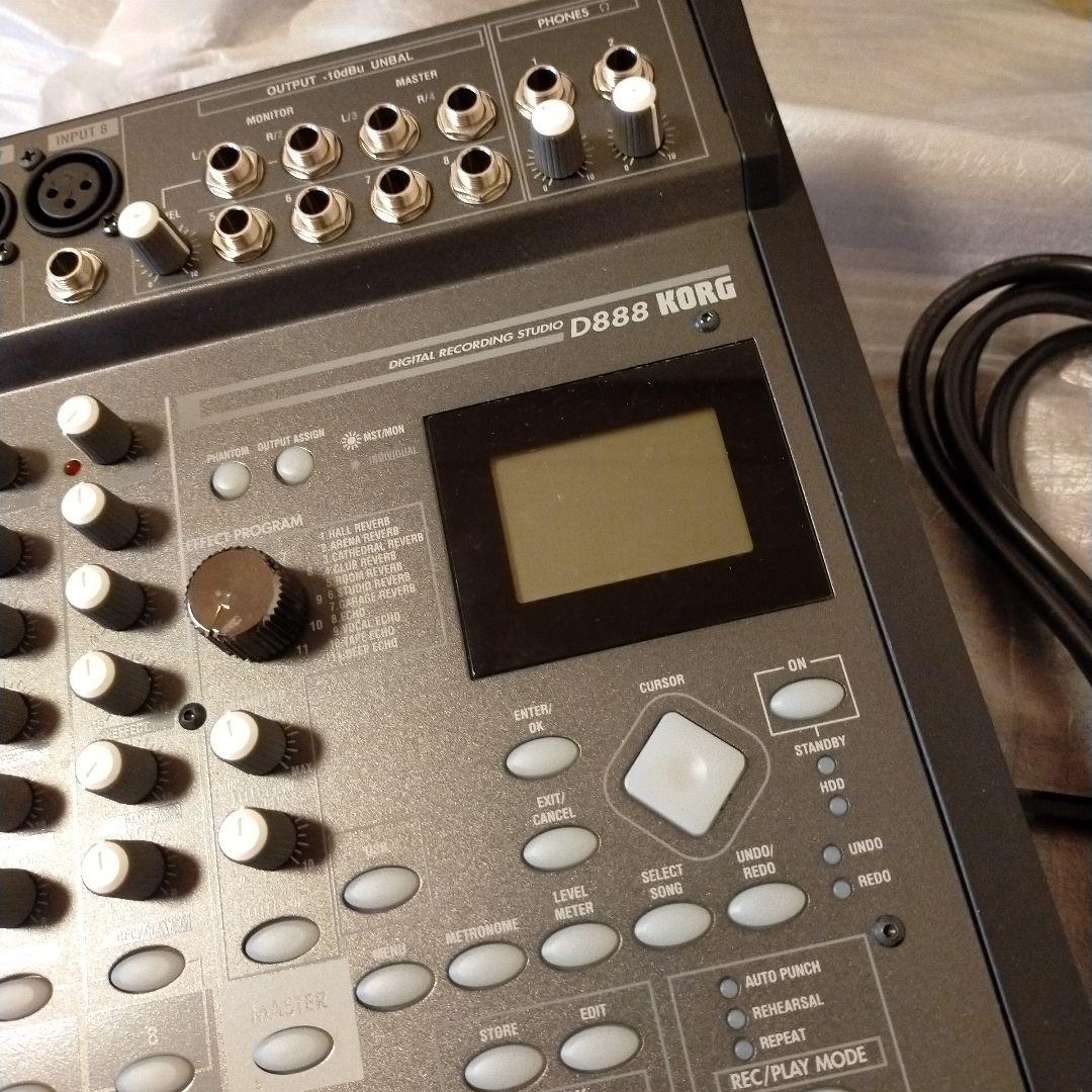 Korg Multi -Track Recorder D888